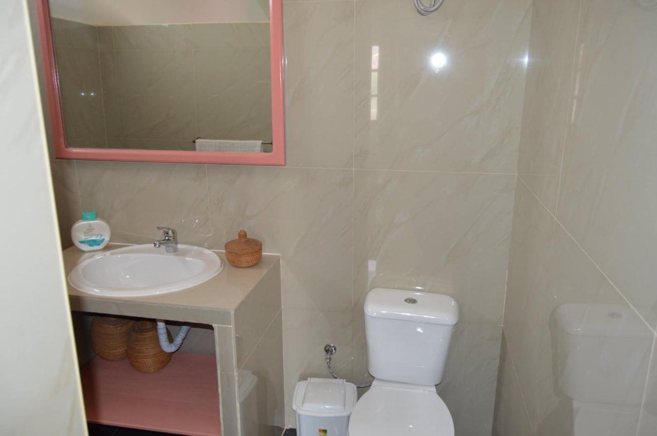 Apartamento T1 Mobiliado Com Wi-Fi Πράγια Εξωτερικό φωτογραφία